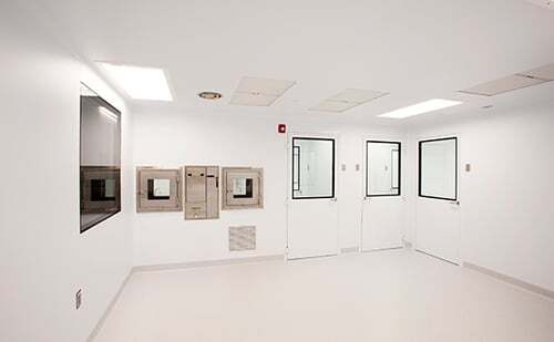Medical-Device-Manufacturing-Cleanroom-9-1